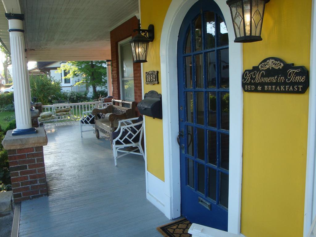 A Moment In Time Bed And Breakfast Niagara Falls Exterior foto