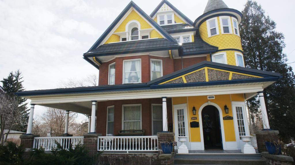 A Moment In Time Bed And Breakfast Niagara Falls Exterior foto